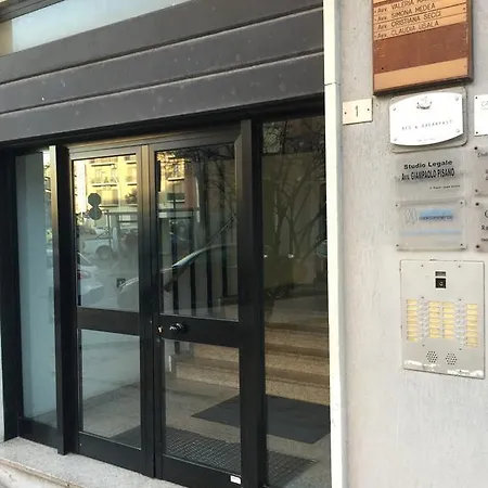 Le Due Perle Bed and Breakfast Κάλιαρι